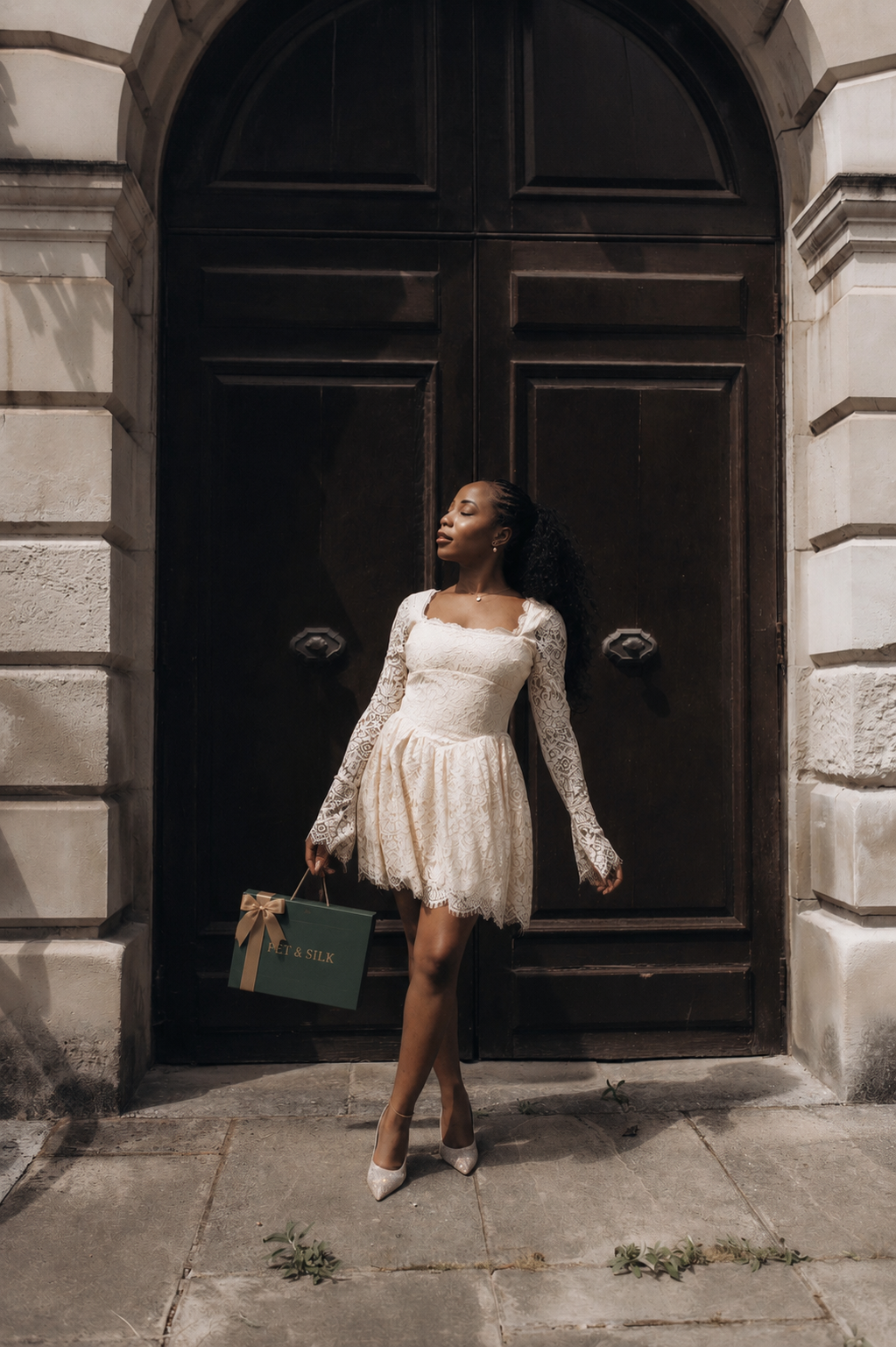 Fet & Silk, contact, editorial portrait
